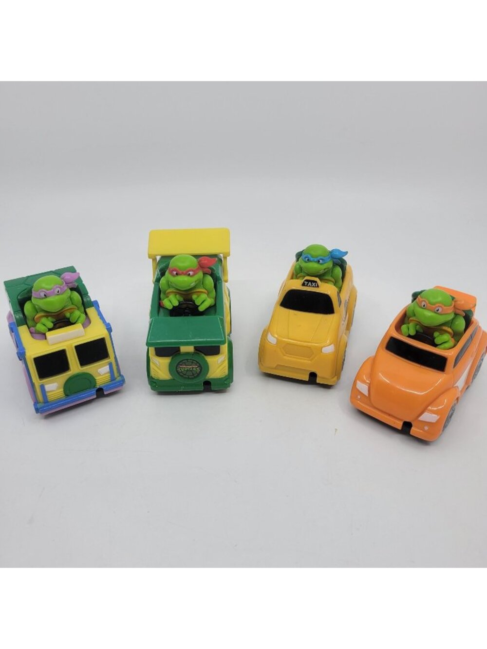 Teenage Mutant Ninja Turtles Lot of Rad Rip Racers Set - TMNT